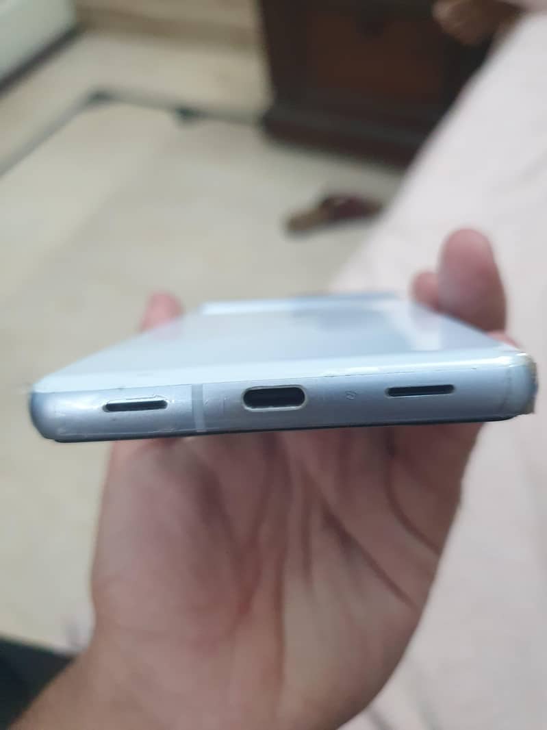 Google Pixel 7a 4