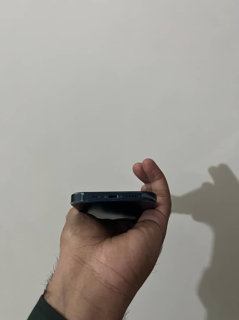 Apple iPhone 14 6