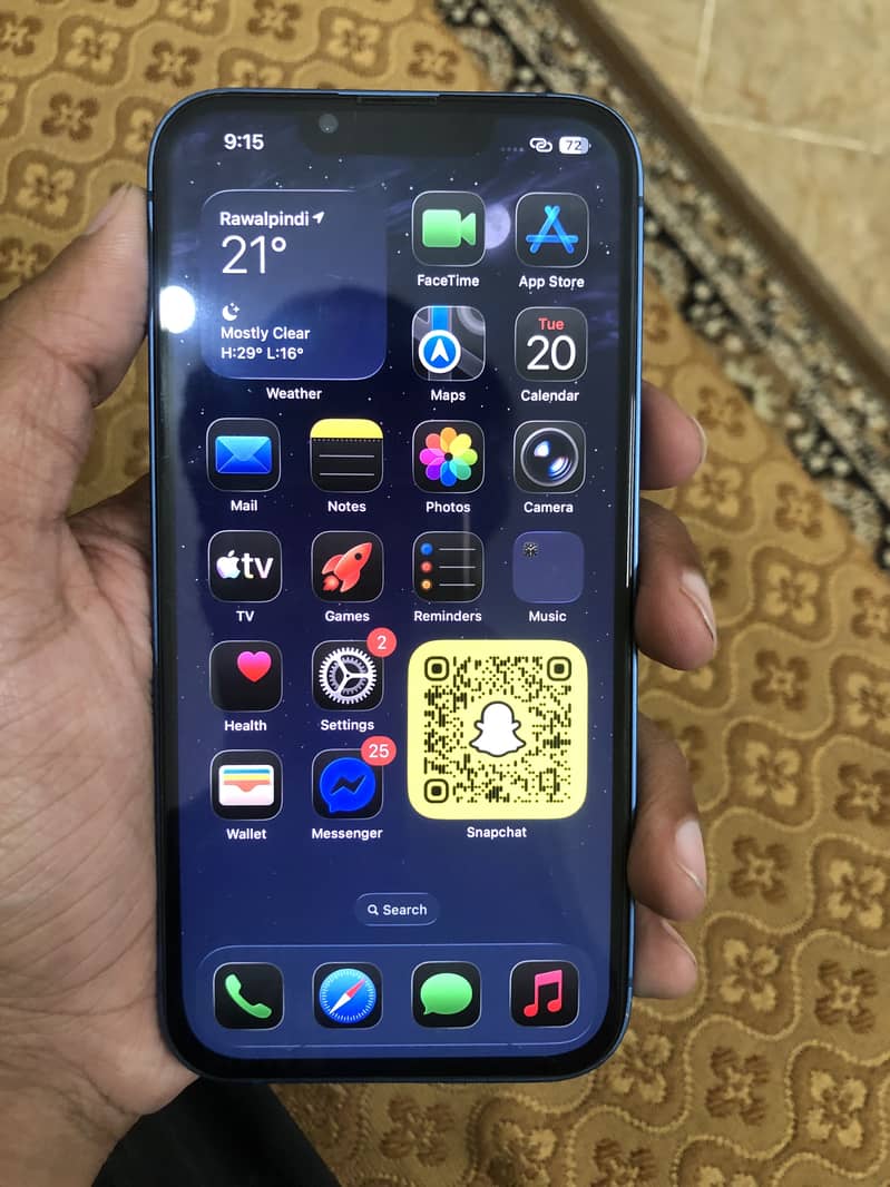 Apple iPhone 13 18