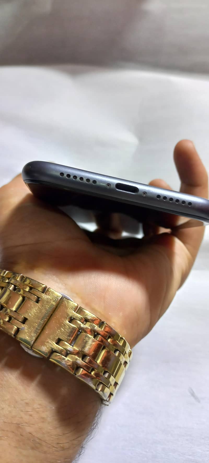 Apple iPhone 11 3