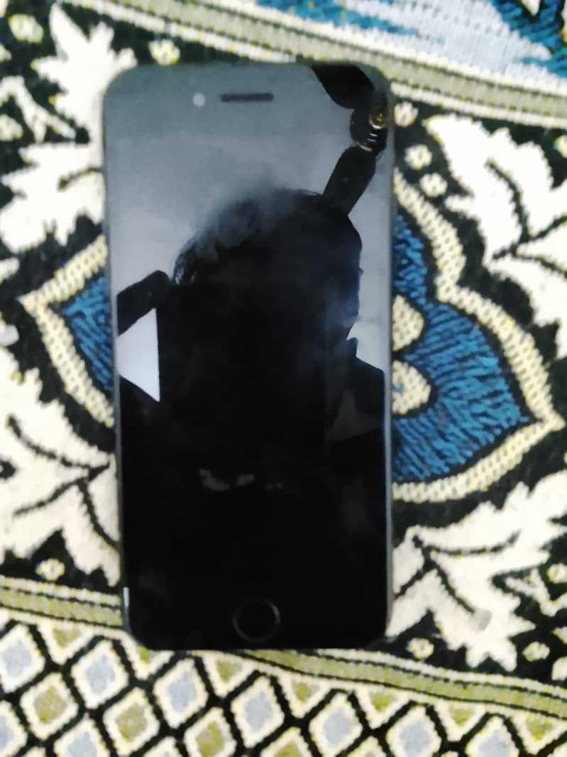 Apple iPhone 7 3