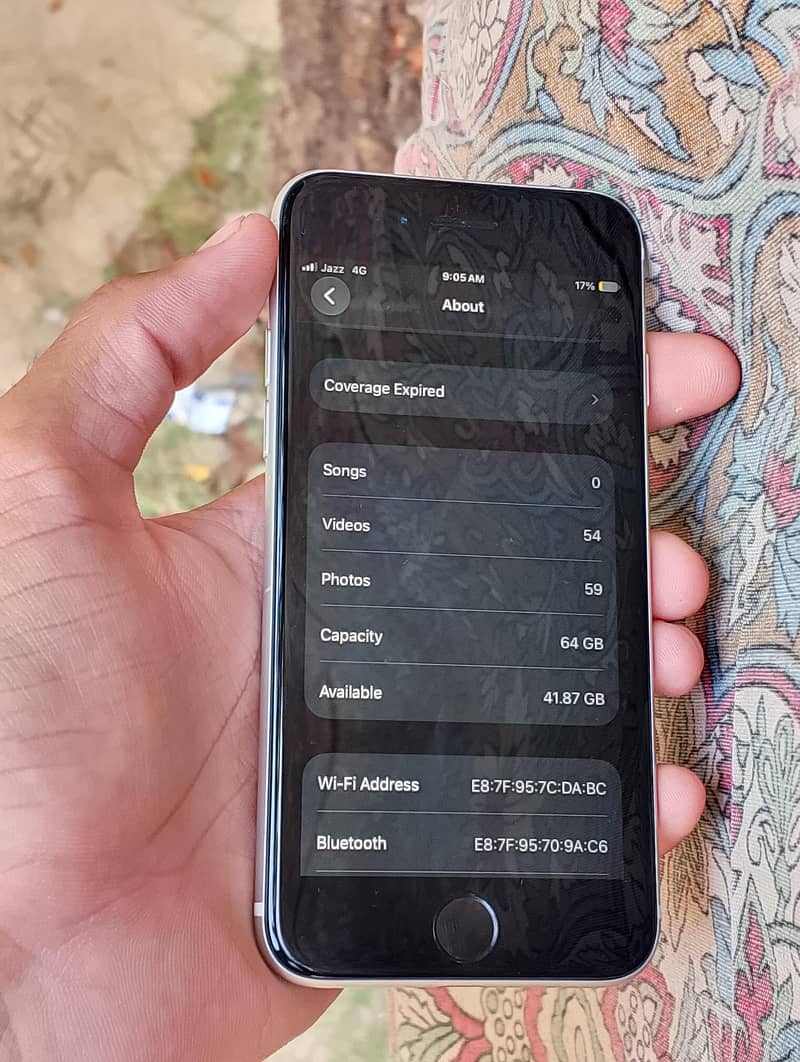 iPhone SE 64GB 2