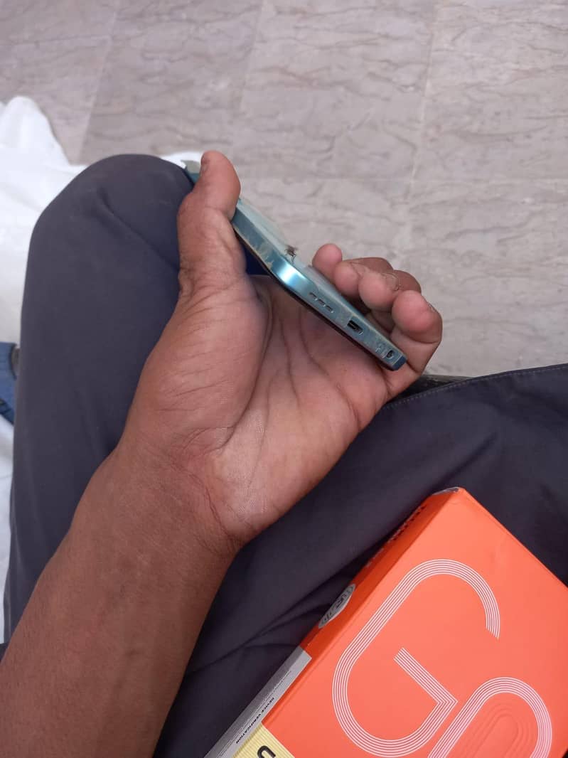 Tecno Spark Go 8