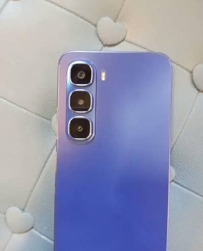Infinix hot 60i 6/128