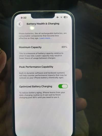 Apple iPhone 13