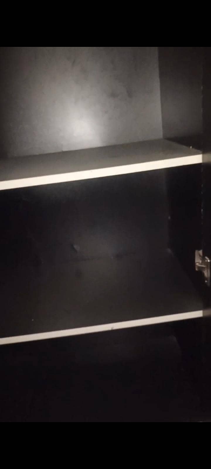 2 door wardrobe 1
