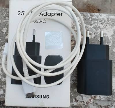 Original Samsung 25W Fast Charging Adapter with USB-C Data Cable