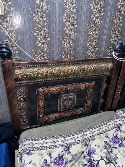 2 single iron beds