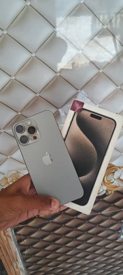 Apple iPhone 15 Pro Max
