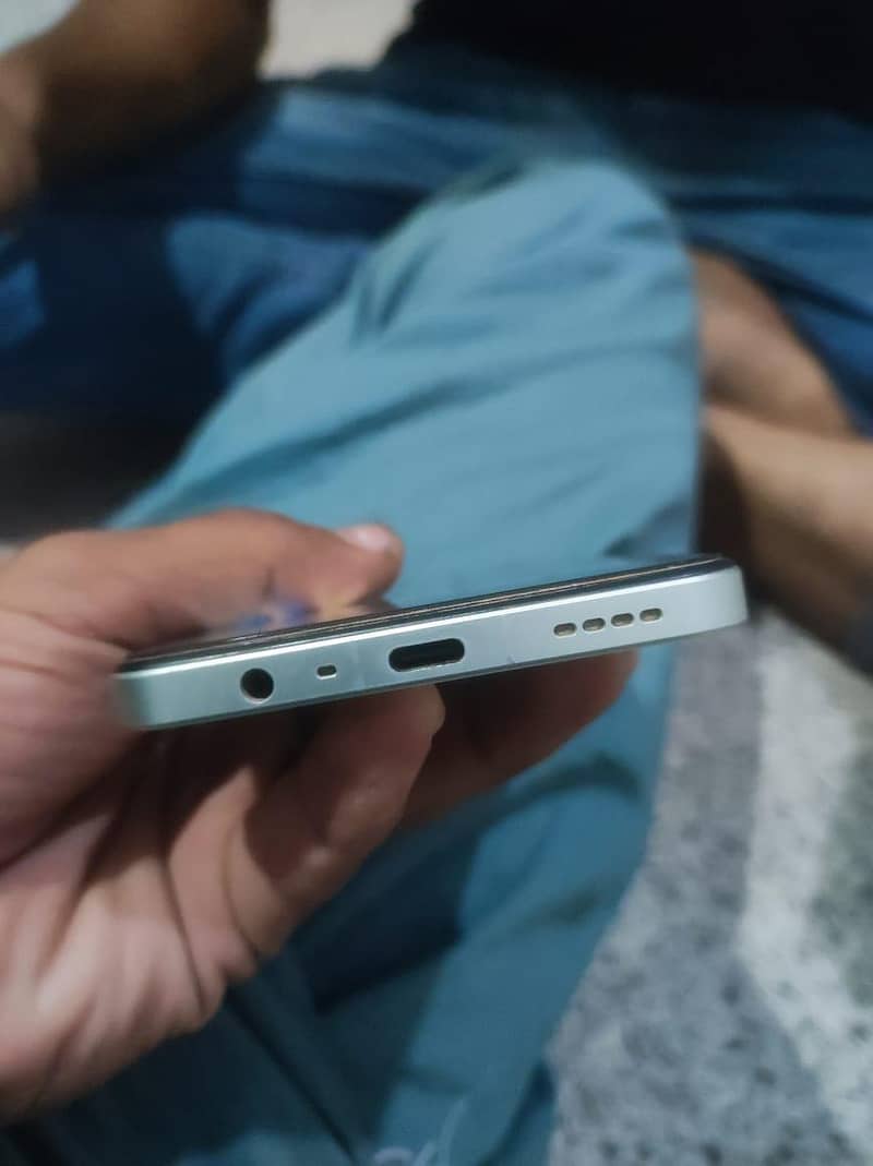 Realme Note 60x 2