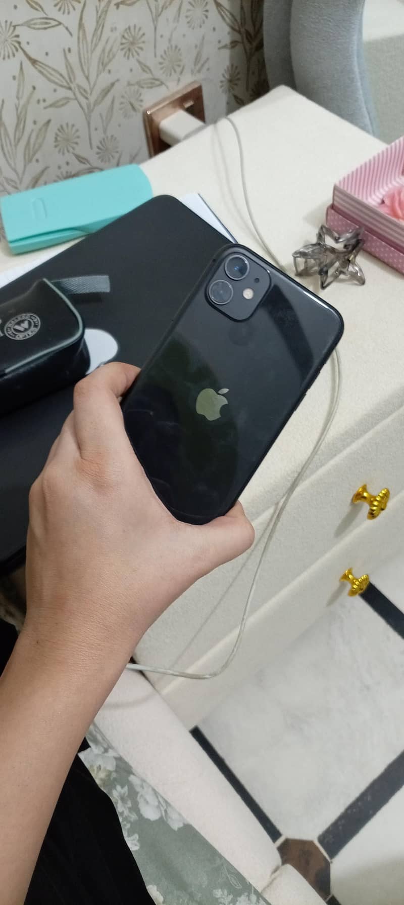 Apple iPhone 11 3