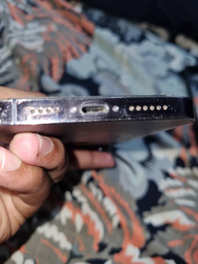 Apple iPhone 14 Pro Max 2