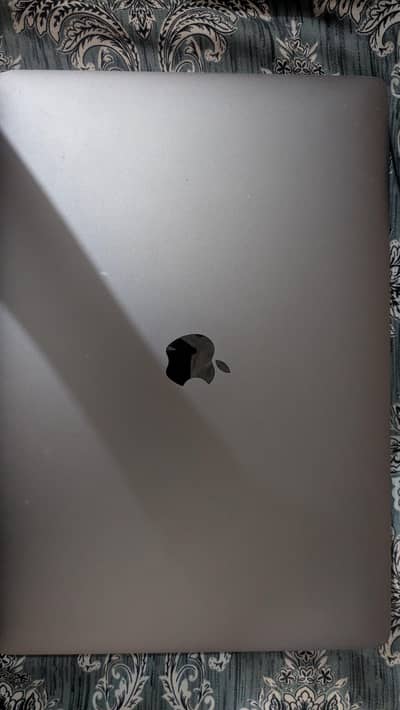 Macbook Pro 15-inch 2018
