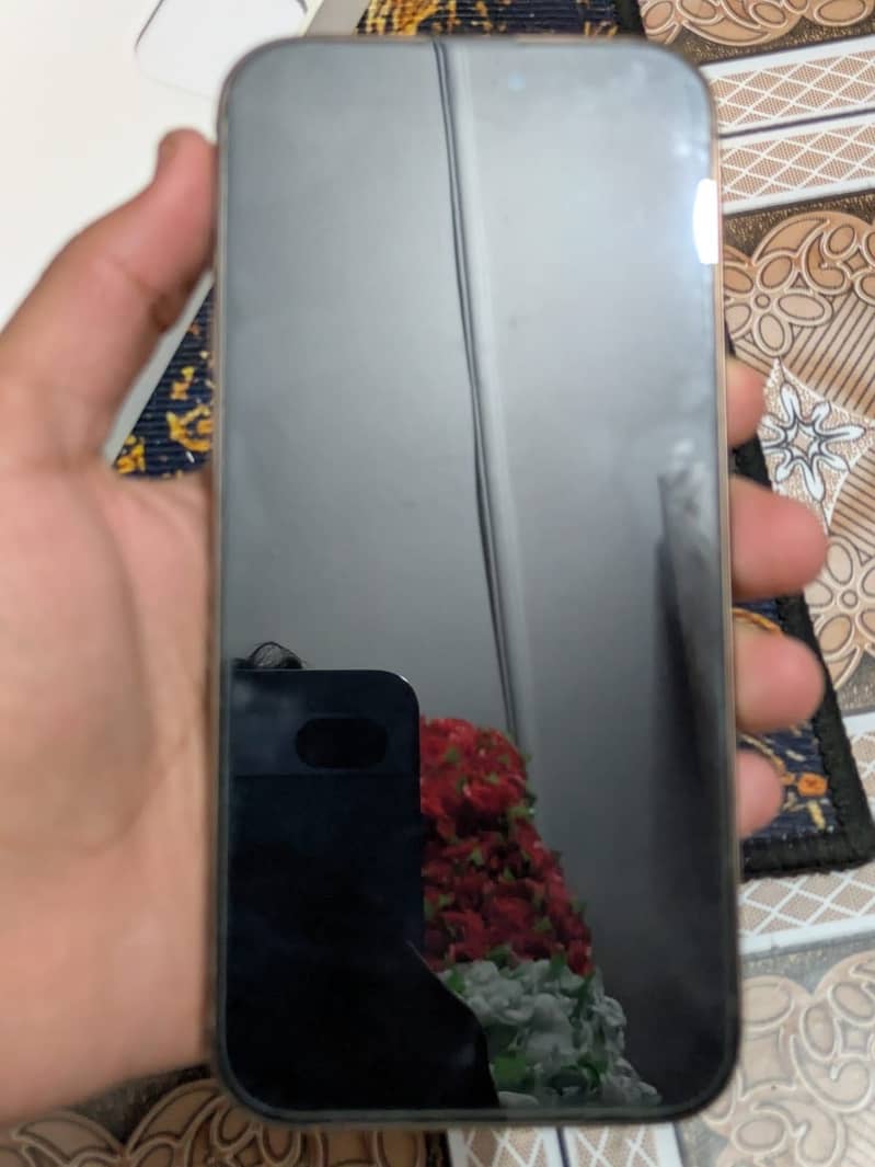 Apple iPhone 16 Pro Max 0