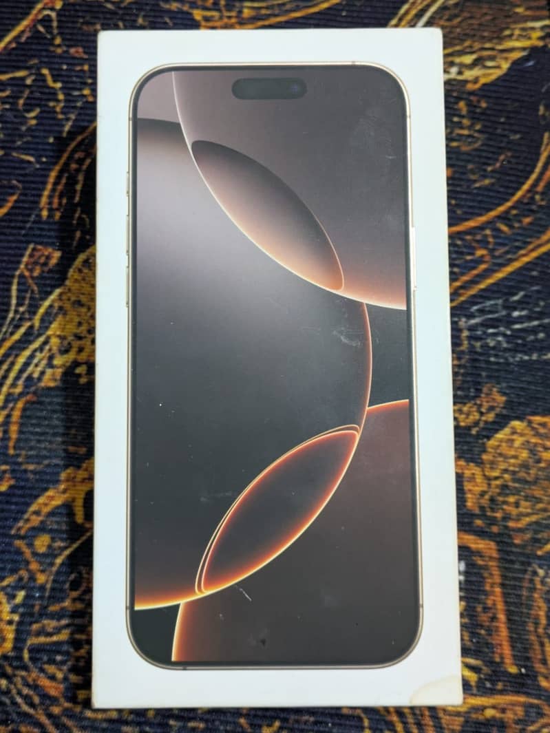 Apple iPhone 16 Pro Max 6