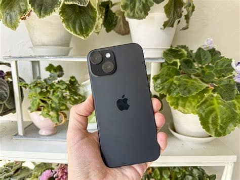iPhone 15 1