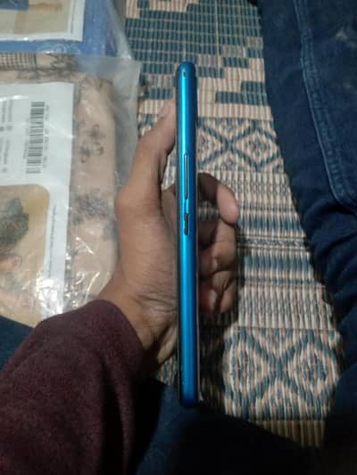 Infinix Hot 10i
