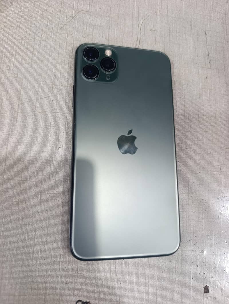 Apple iPhone 11 Pro Max 8