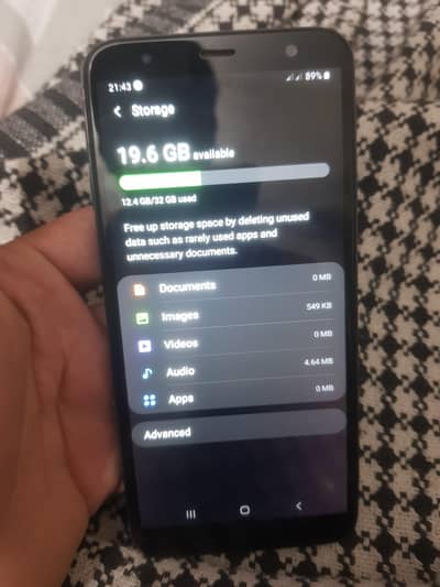 Samsung Mobile J6 Plus 3gb storage 32gb memory exchange posibal