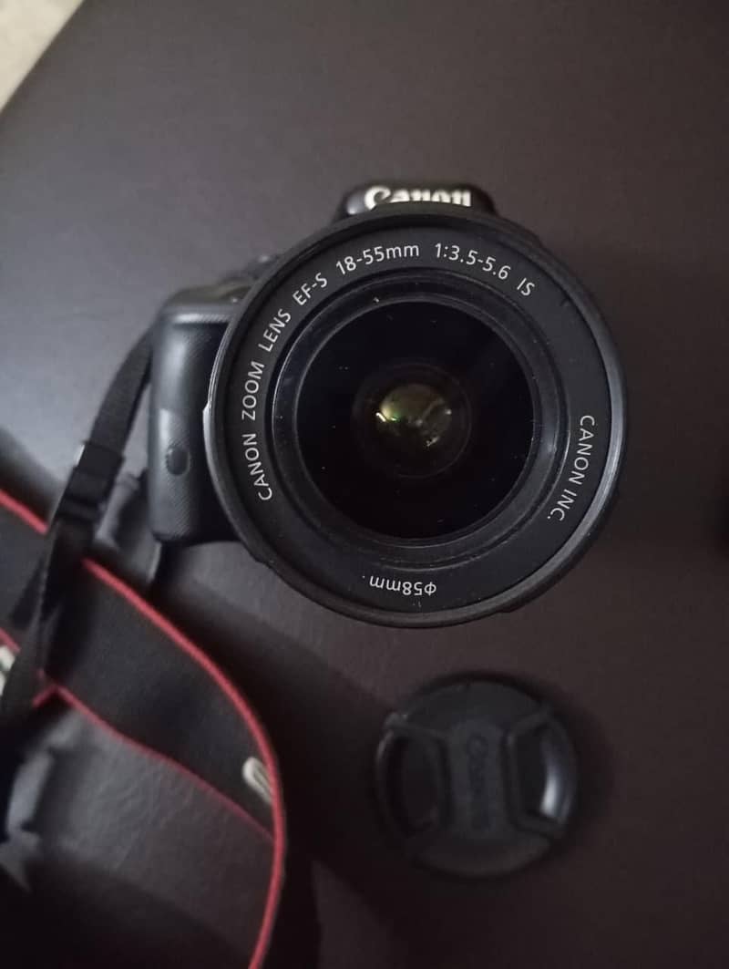 camera with lenz 1