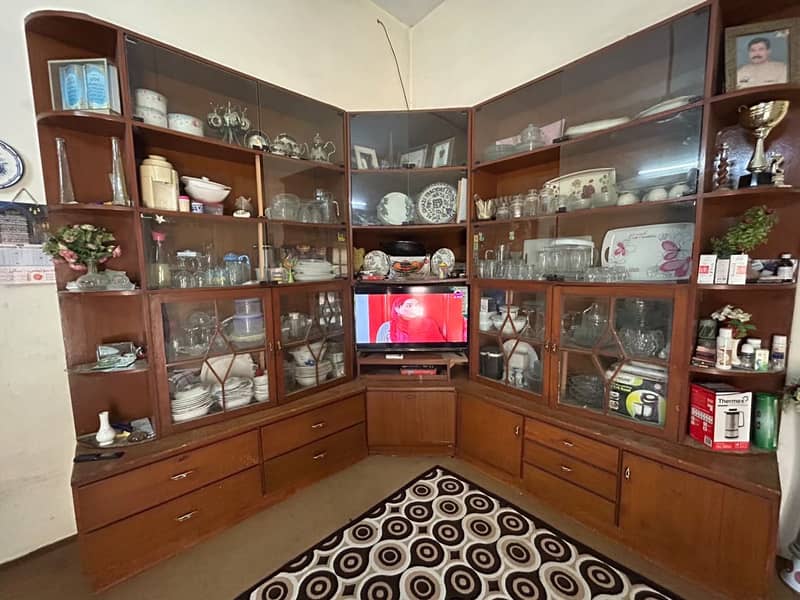 Complete wardrobe solution 0