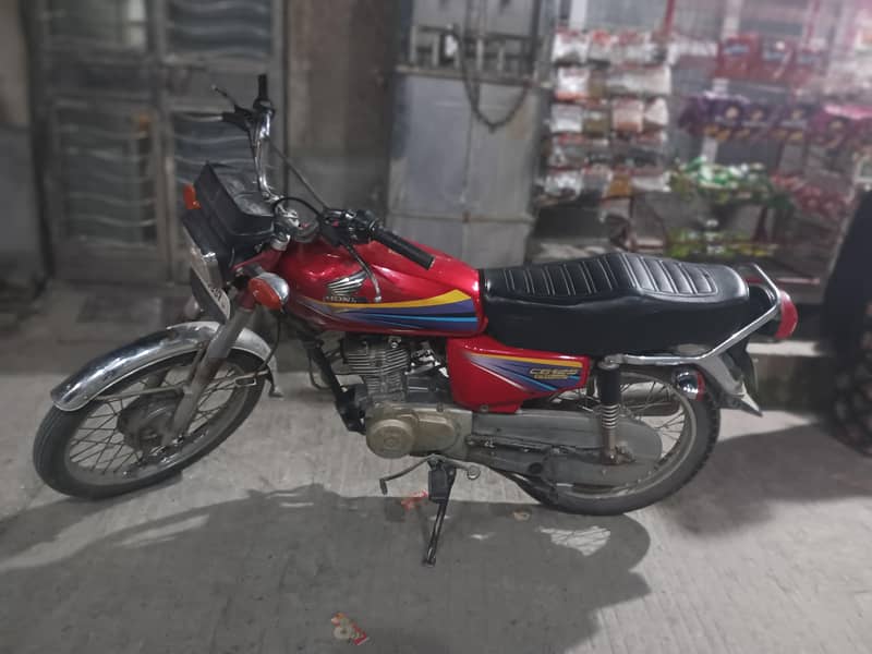 CG 125 0