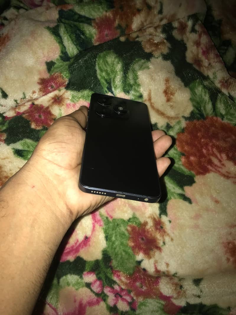 Tecno Spark Go 1