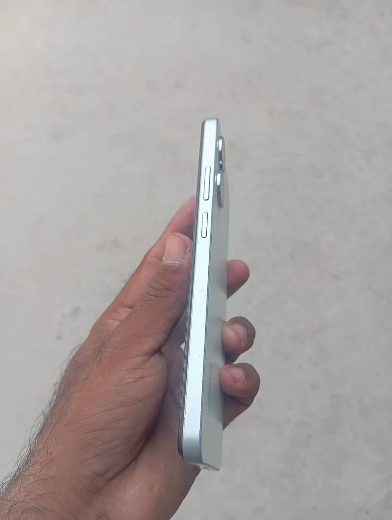 Realme Note 60x 2