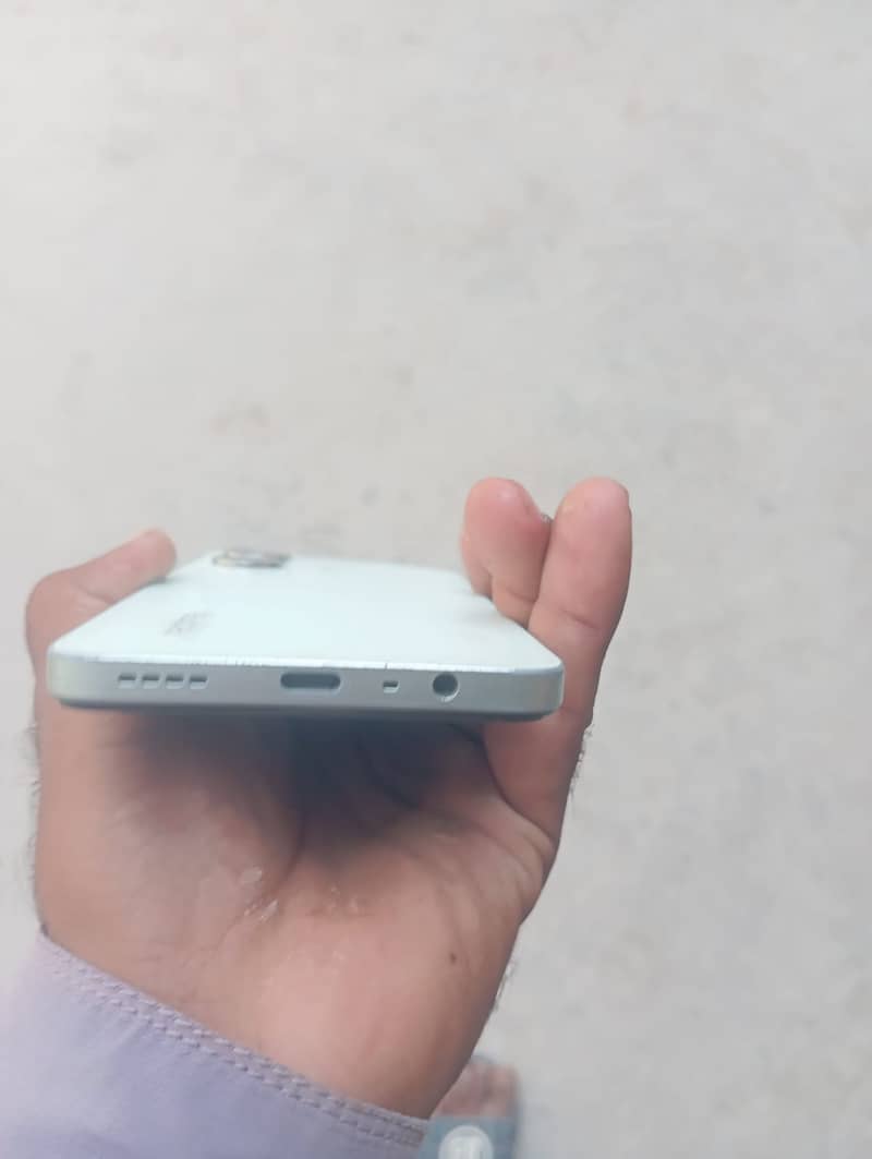 Realme Note 60x 3