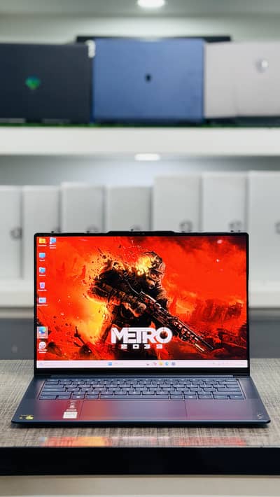 Lenovo Yoga Slim 7x | Snapdragon X Elite | 32 GB D5| 01 TB | 3K OLED
