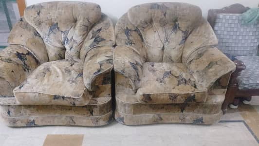 sofa set 7 seater Urgent sale
