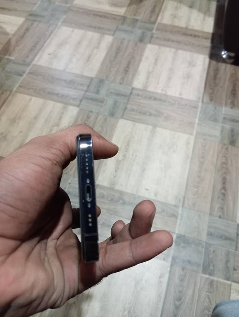 Apple iPhone 12 Pro 5