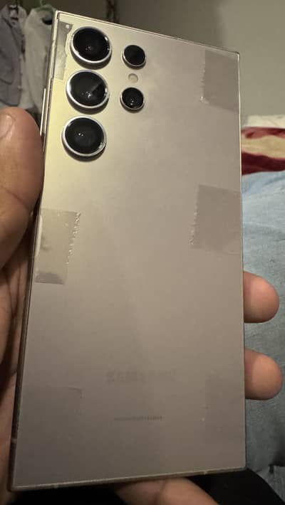 Samsung Mobile S24 Ultra - Dead Board
