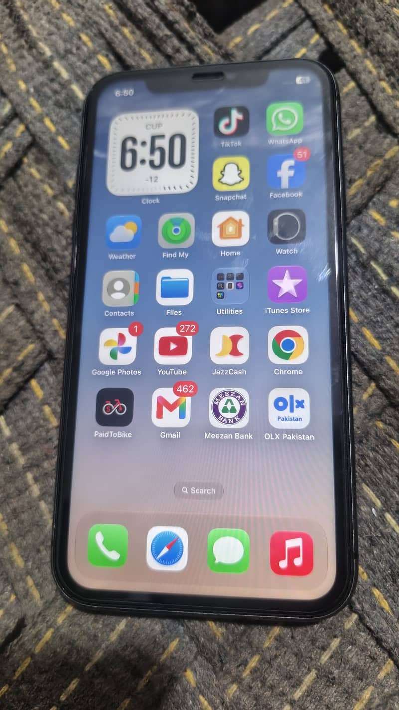 Apple iPhone 11 3