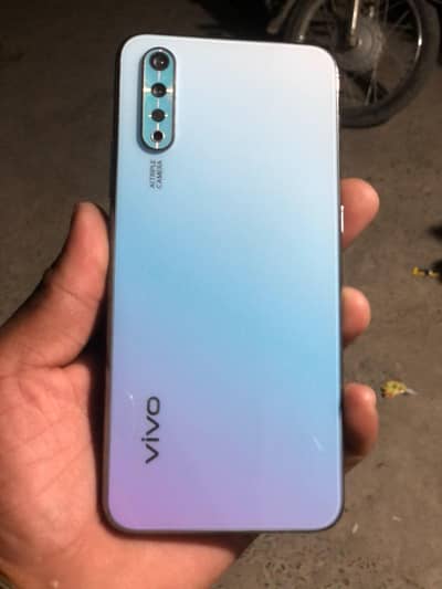 Vivo S1