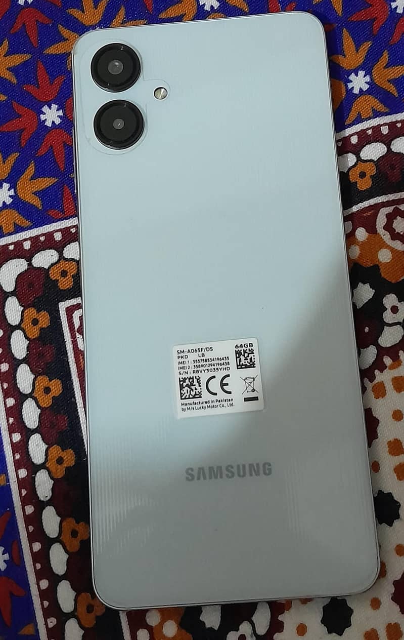 Samsung Mobile A06 4