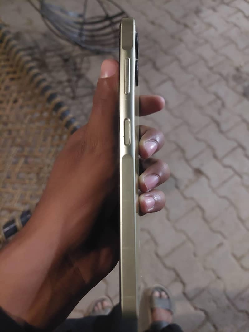 Samsung Mobile A06 3