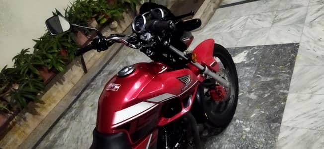 Honda CB 150F