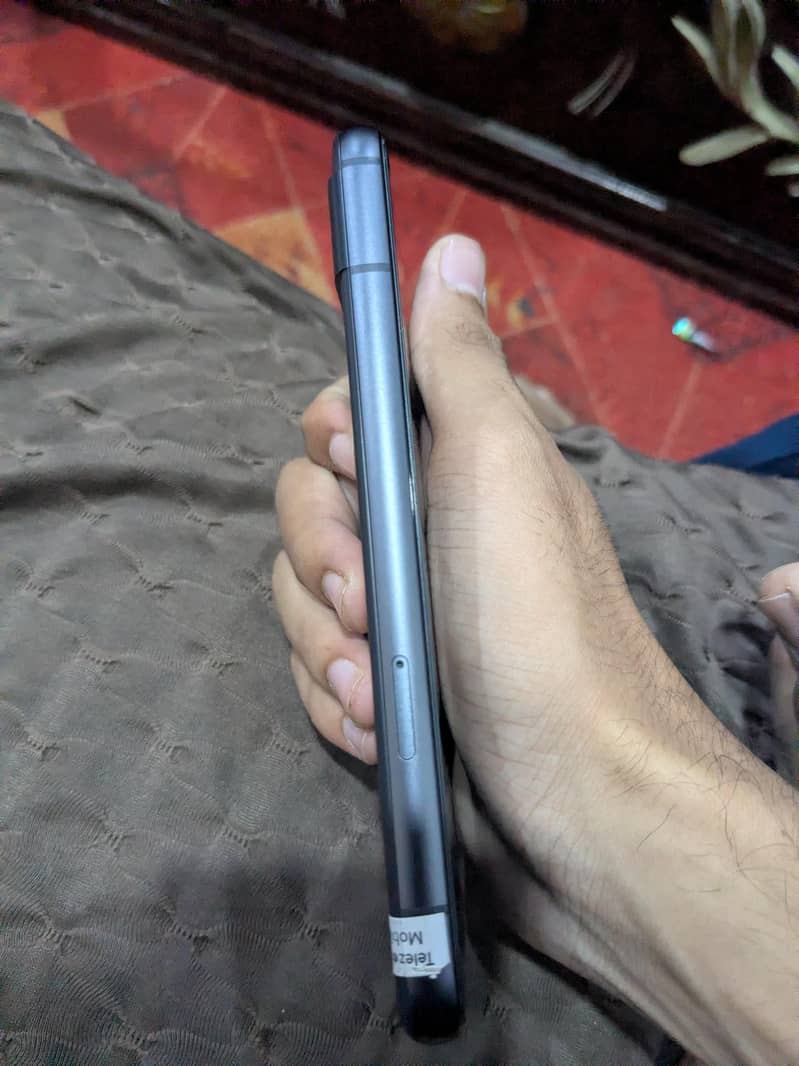 Google Pixel 8a 5