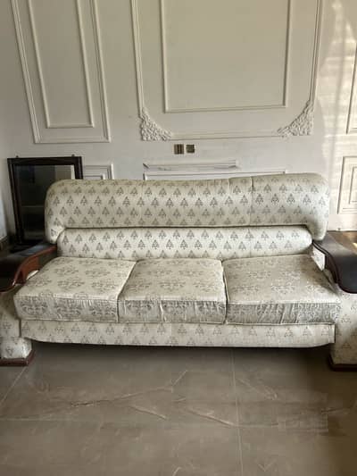 Sofa set