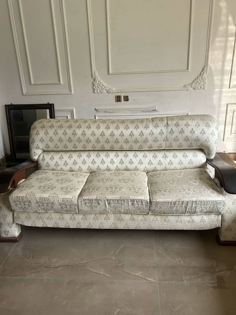 Sofa set 0