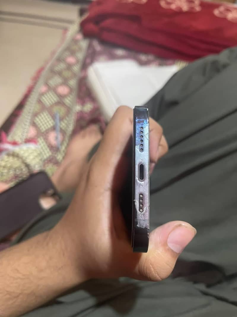 Apple iPhone 12 Pro Max 10