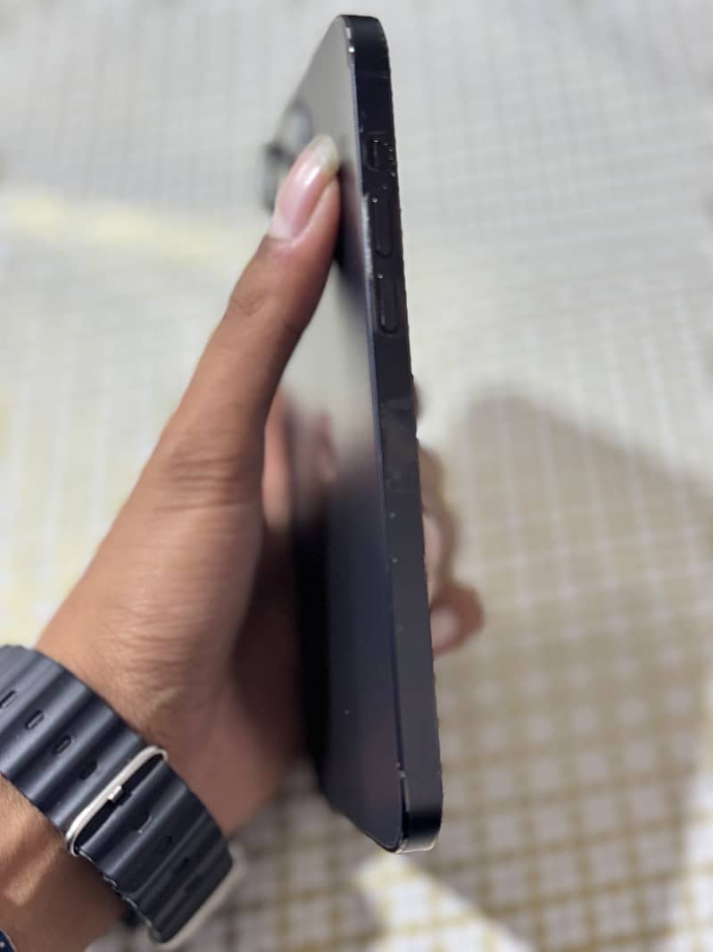 Apple iPhone 14 Pro Max 2