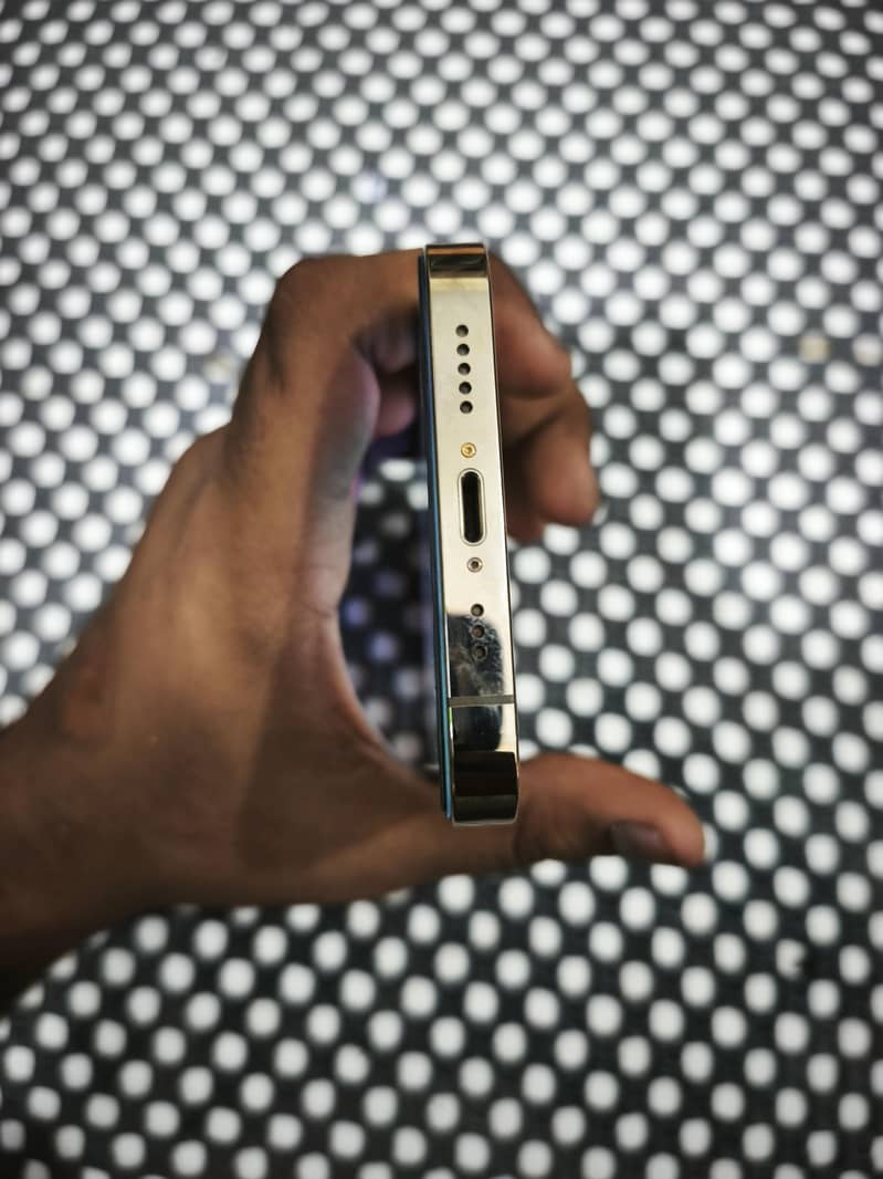 Apple iPhone 13 Pro 5