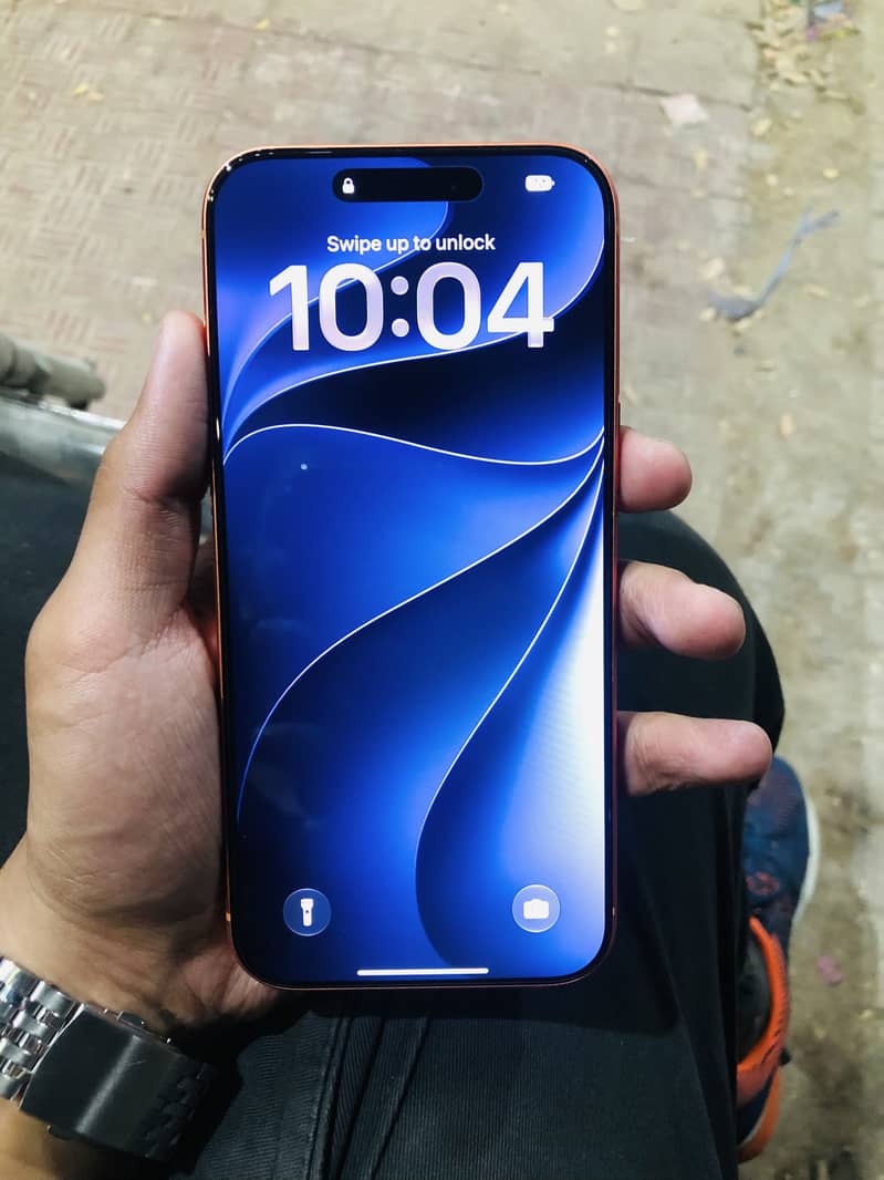 Apple iPhone 17 Pro Max 1
