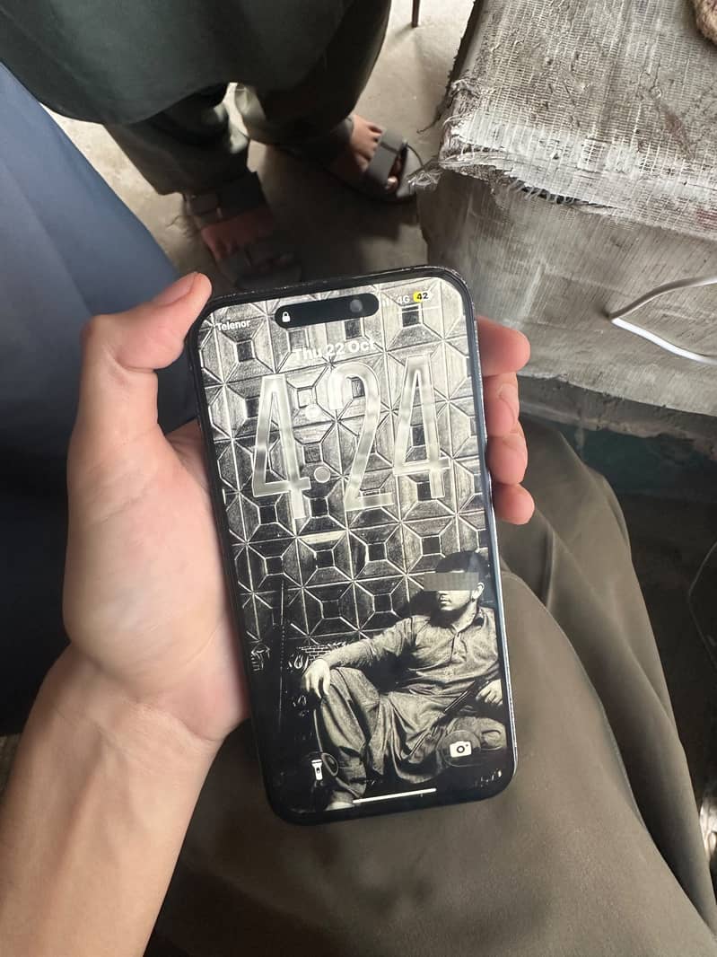 Apple iPhone 14 Pro Max 0