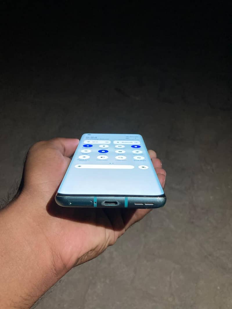 One Plus 8 Pro 4