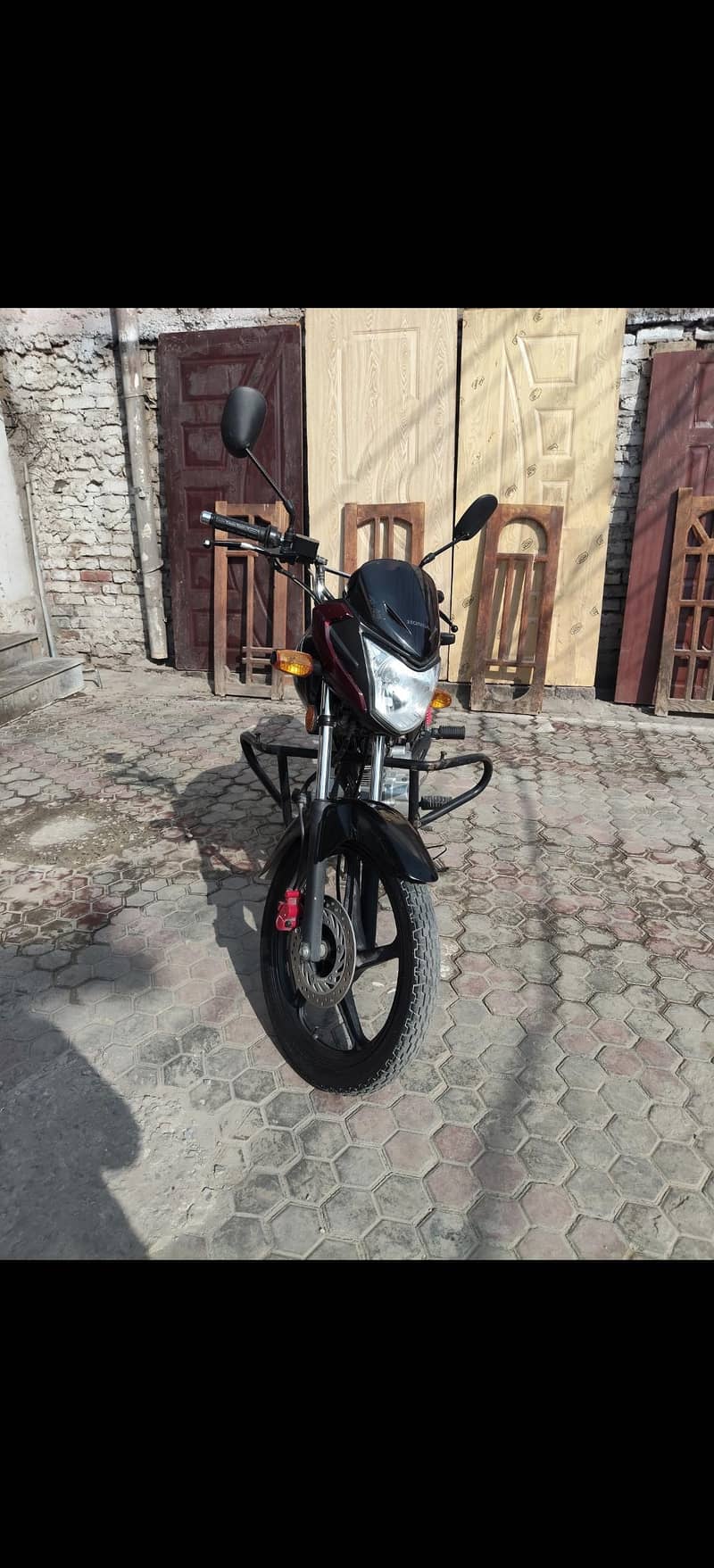 Honda cb125f 1