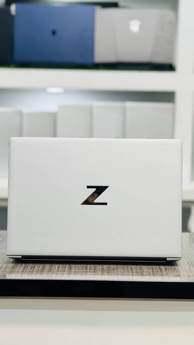 Hp Zbook Fury 16 G9 | I7 12HX | 16 GB D5 | 08 GB GPU RTX A2000 Nvidia