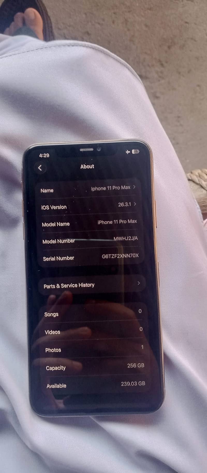Apple iPhone 11 Pro Max 4